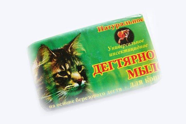 Дегтярное мыло от блох у кошек и собак: как применять и помогает ли оно?